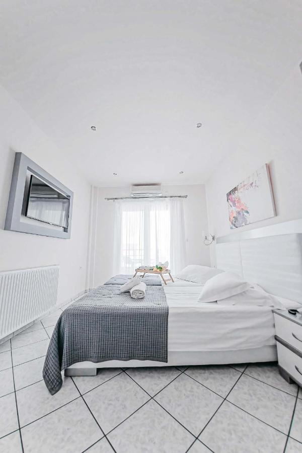 Marinis Boutique Rooms Nea Iraklitsa Kültér fotó