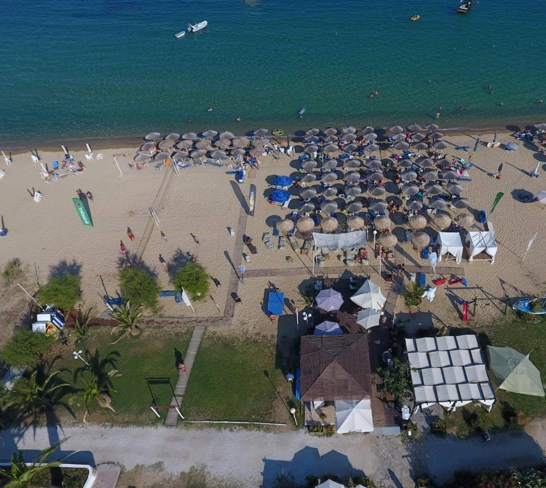 Marinis Boutique Rooms Nea Iraklitsa Kültér fotó